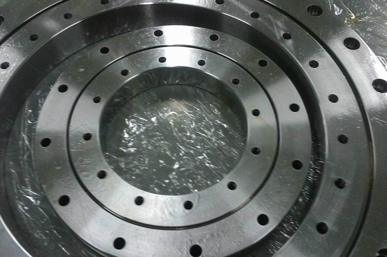 RA12008 Подшипник,RA12008 Подшипник с перекрещенными роликами 120X136X8 MM поставщик