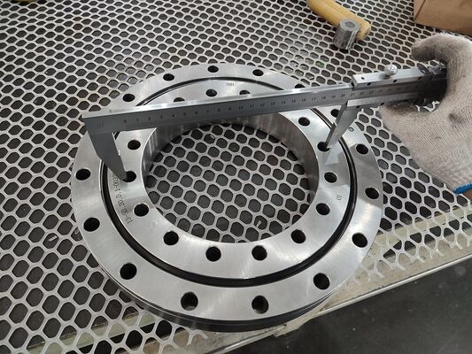 Сдвигающийся шаровой подшипник SD.329.20.00.D. 1 Размер 328*192*45 мм поставщик