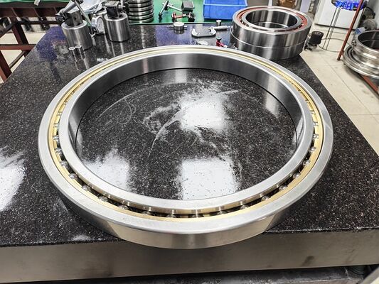 Высокоточный шарикоподшипник 718/670M для каркасной крутильной машины поставщик